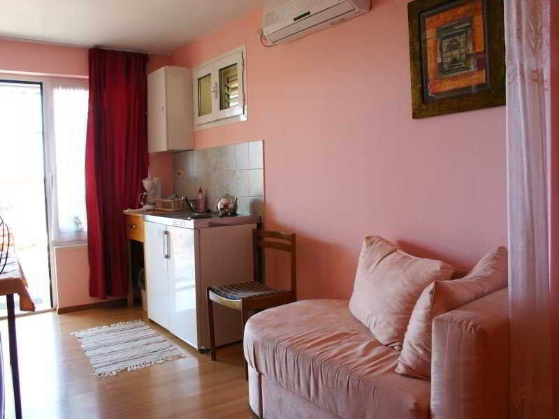 Apartments Kiki Дубровник Екстериор снимка